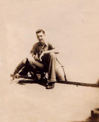JimmyPowell.jpg (54527 bytes)